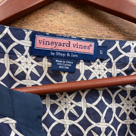 Vineyard Vines by Shep & Ian Silk Blouse - Picture 2 of 3